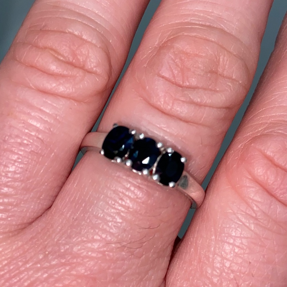 ❤️GIFTED❤️Limited Edition Blue Sapphire Sz 7 - Picture 5 of 16